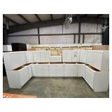 30" Newport White Kitchen Set