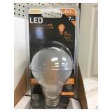 60w LED lightbulb x 16