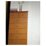 HODEDAH 7 drawer dresser