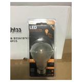 A19 LED light bulbs x32