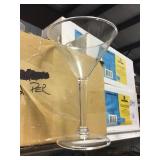 Box of plastic martini glasses x3