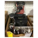 Box of Tub/Shower Items