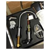 Single Handle Kitchen Faucet