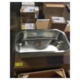 Moen 18 gauge stainless steel Undermount sink