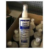 Plastic cleaner sold one money