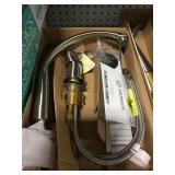 single handle kitchen faucet w/ handheld sprayer