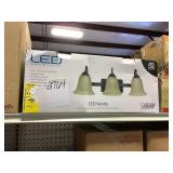 LED 3-light vanity light