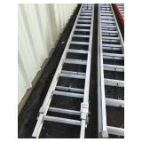 Louisville 32ft. Aluminum ext. ladder.