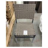 Outdoor chairs x4