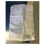 Rubbermaid White Mesh Bags for One Money