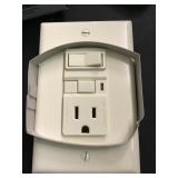 GFCI Receptacle with Wall plate x 10