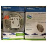 Rain screw on shower head x2