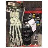 Save phase welding helmet and gloves