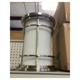 1 light wall lantern Feiss x3 Display.