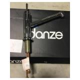 Single Handle Pull Out Kitchen Faucet.