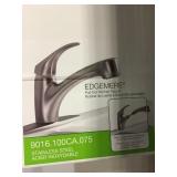 Pull-Out Kitchen Faucet.