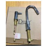 Single Handle Kitchen Faucet with Spray.