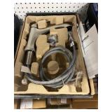 Single Handle Pull Down Kitchen Faucet