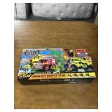39 piece Machine maker mega city service team toy.