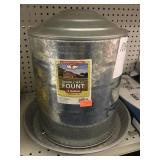 5 gallon Double wall Fount.