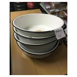 15 Quart Damaged  Dish pans x4.