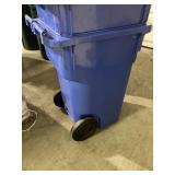 64 gal trash can