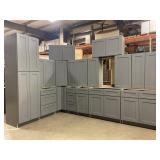 15 Piece Silvercreek Platinum Shaker 36" Kitchen