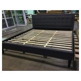 Resident Complete King Button Bed
