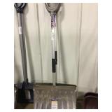 Snow shovels x2