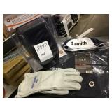 Welding helmet, med jacket,caps & gloves