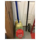 Corn broom by the piece x 3