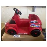 Radio Flyer DJ Dance & Spin Ride On