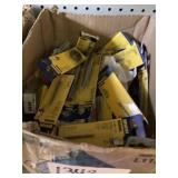 Mixed box of taps, extractors and dies