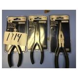 Pliers