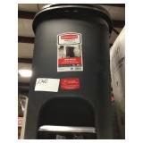 13 gal Hands Free Black Trash can