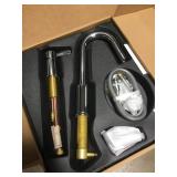 Single Handle Kitchen Faucet with Spray