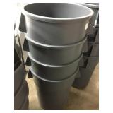 44-Gallon Rubbermaid Trash Can x4