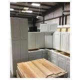 15 Piece Silvercreek 30" White Shaker Kitchen