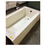 60" RH Soaking Tub