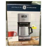 Drip Coffee Maker w/Thermal Carafe