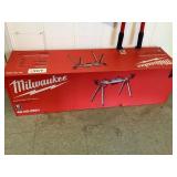 Milwaukee folding miter saw stand