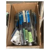 Self feed bit extension by the box