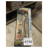 Schlage Platinum Nickel RH Max Security Handleset