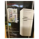 Galanz 12cu. ft. Retro Refrigerator (White)