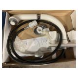2H Pull Out Faucet.  x2