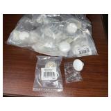 Brainerdï¿½ 1-1/4' Plastic Cabinet Knobs x 30Pcs