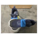 all in motionï¿½ Unisex Size 6 Fern Sneakers