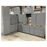 16pc. Silvercreek Platinum Shaker 42' Kitchen