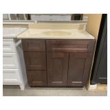 37' x 22' Single Bath Vanity in Brown with Sink