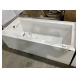 60' x 30' LH Acrylic Bathtub in White